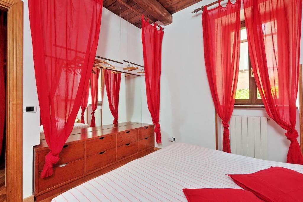 The Red Apartment Rome Exterior photo